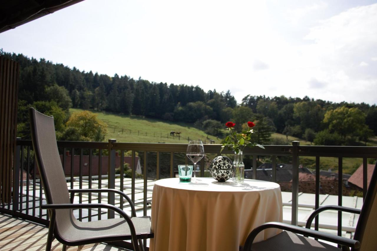 Kupfer-Dachl Hotel Katzelsdorf Eksteriør billede